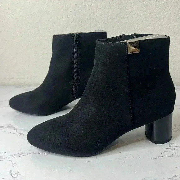 Alfani Sylus Black Ankle Boot Size 7 M - Picture 9 of 11